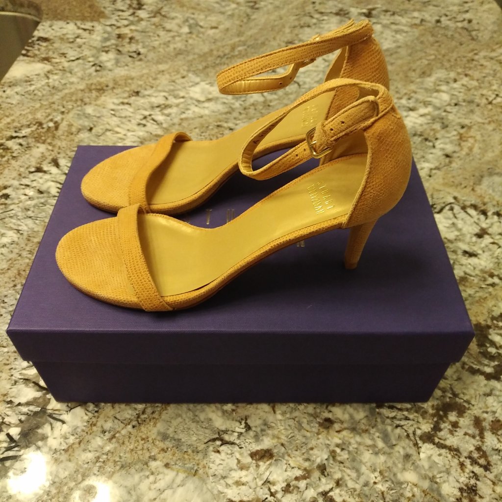 New Stuart Weitzman Nunaked Pan Goose Bump Sandals